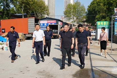 金辉带队赴西安电梯、汽车工业、福泰实业等六企两办调研座谈